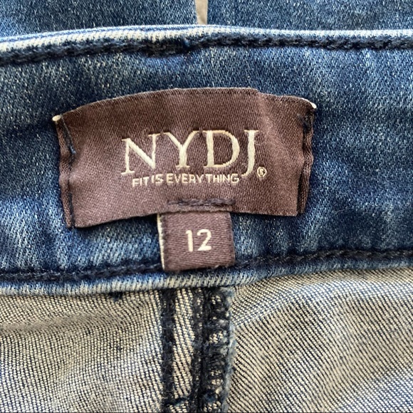 NYDJ MARILYN STRAIGHT JEANS WITH LIFT X TUCK TECHNOLOGY SIZE 12 - Picture 12 of 16